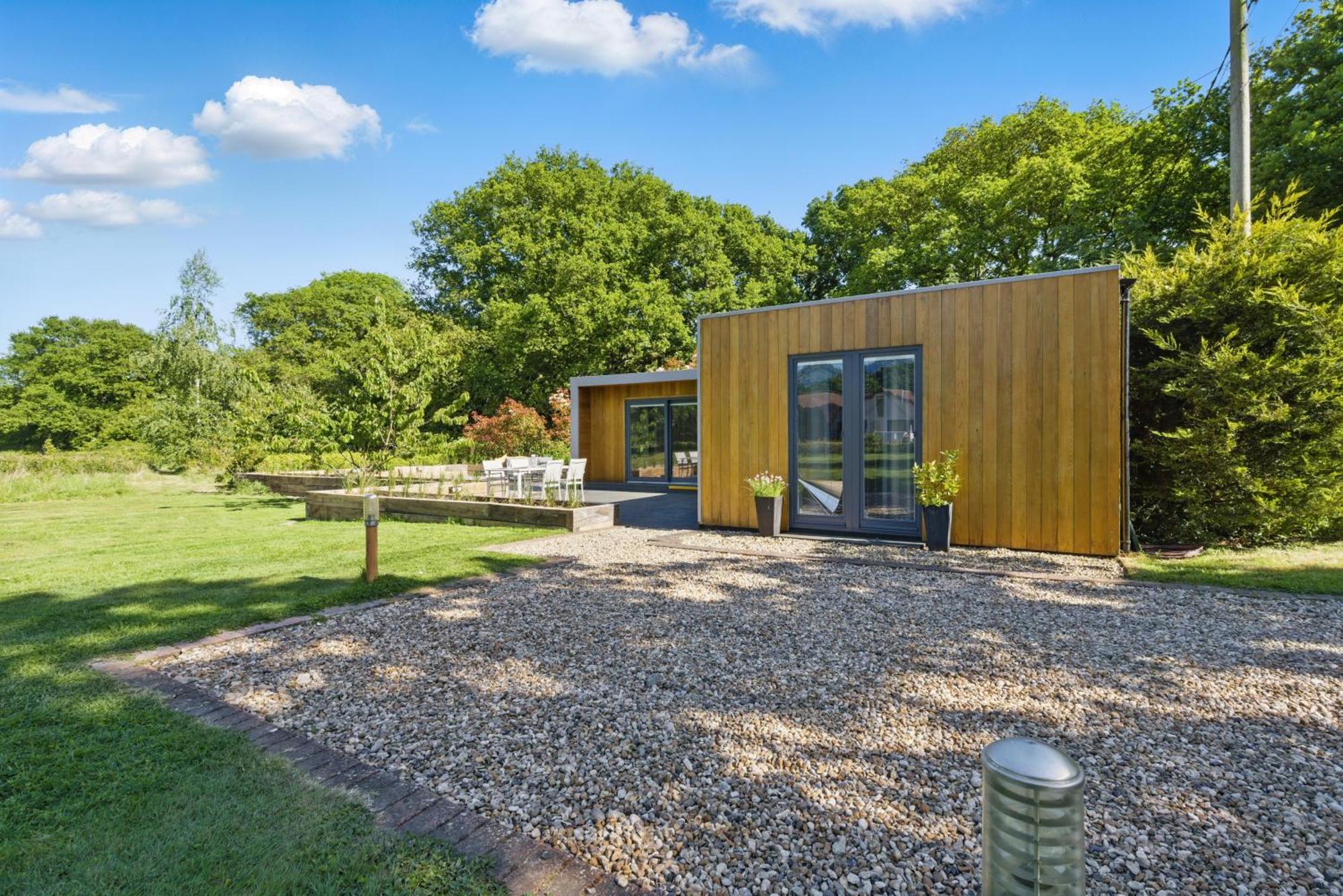 Independent Rural Detached Annexe With Free Private Parking Daire Canterbury Dış mekan fotoğraf